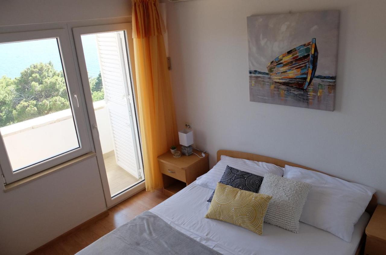 Villa Ljetni San Omis Bagian luar foto