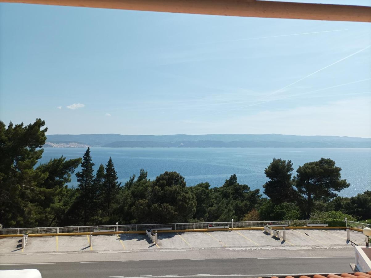 Villa Ljetni San Omis Bagian luar foto