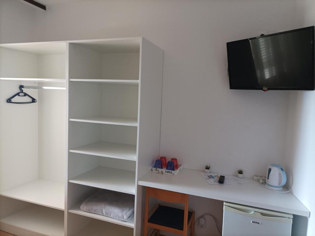 Villa Ljetni San Omis Bagian luar foto