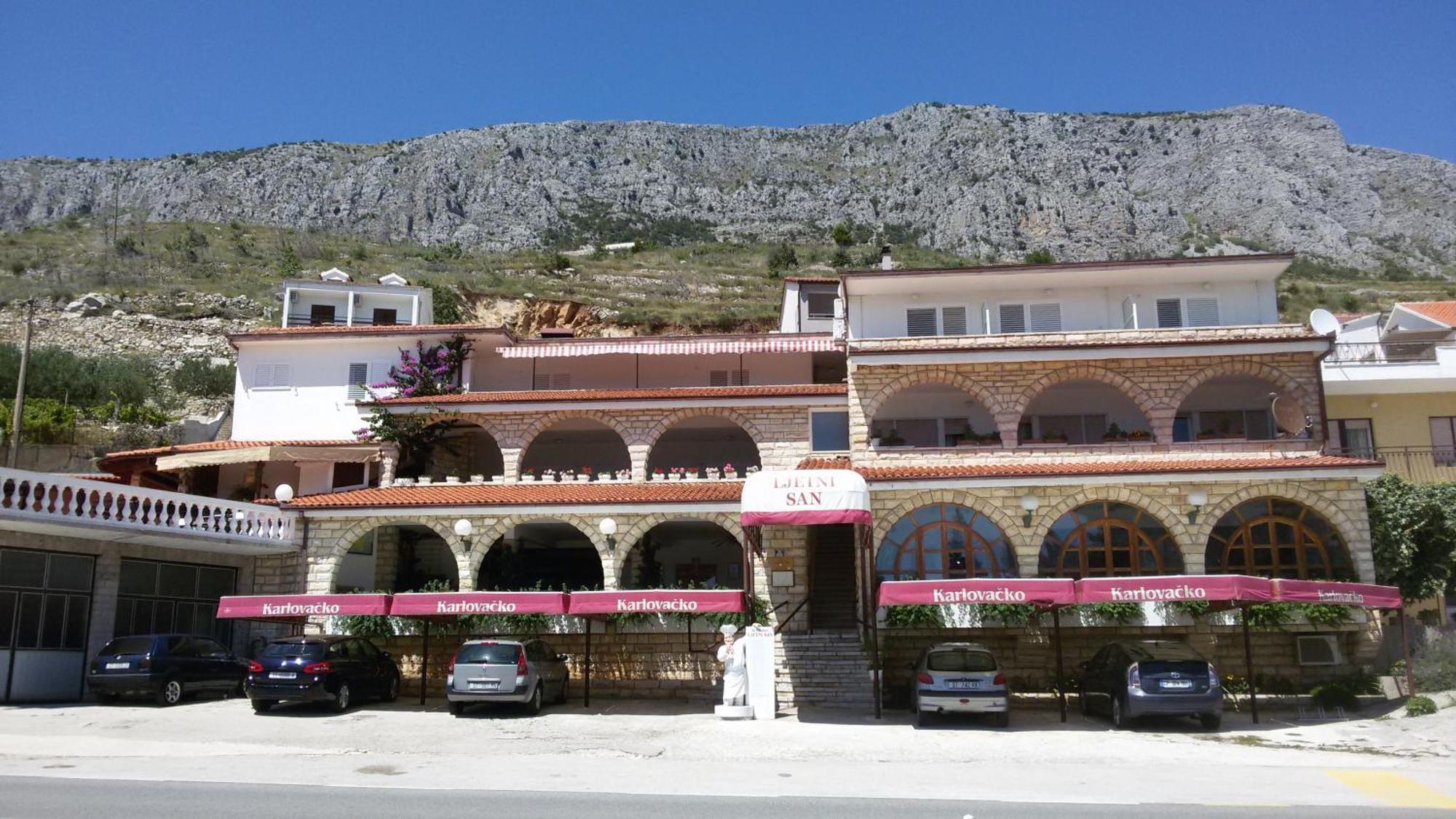 Villa Ljetni San Omis Bagian luar foto